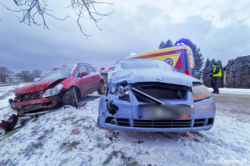 Zderzenie suzuki i deawoo w Świerzowej Polskiej
