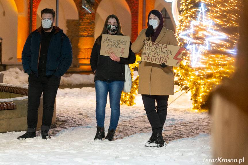 Protest przeciwko ustawie antyaborcyjnej w Krośnie
