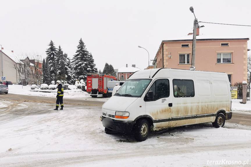 Zderzenie fiata i renault w Jedliczu
