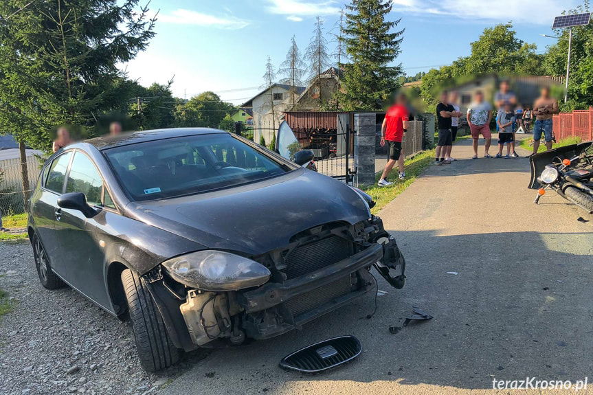 Wypadek w Lubatowej. Poszkodowany kierujący jawą