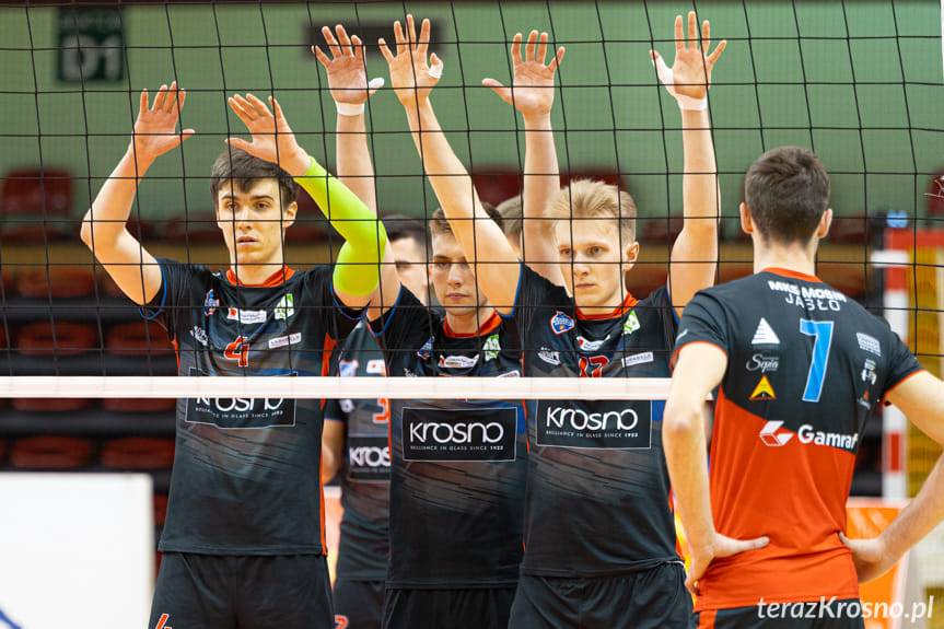 Play-off: Karpaty Krosno - MKS MOSiR Jasło 3:0 