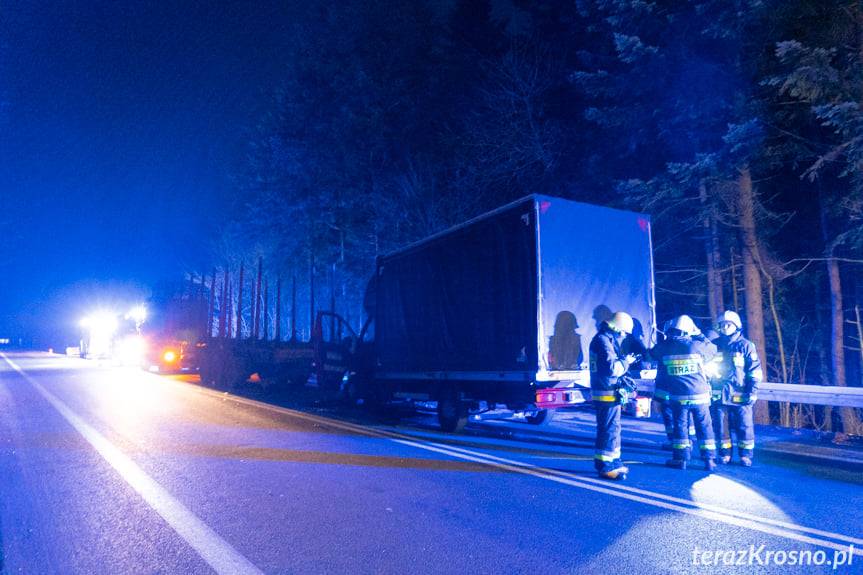 Zderzenie dwóch samochodów w Tylawie