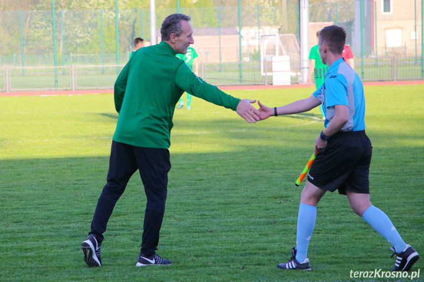 Pojedynek sąsiedzki Krosno - Odrzykoń na remis 