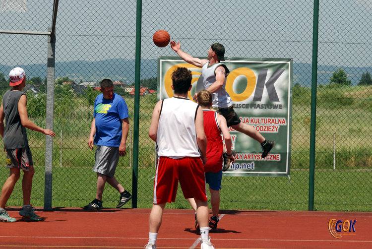 IV Turnieju Koszykówki Ulicznej Streetball o Puchar Gminy Miejsce Piastowe