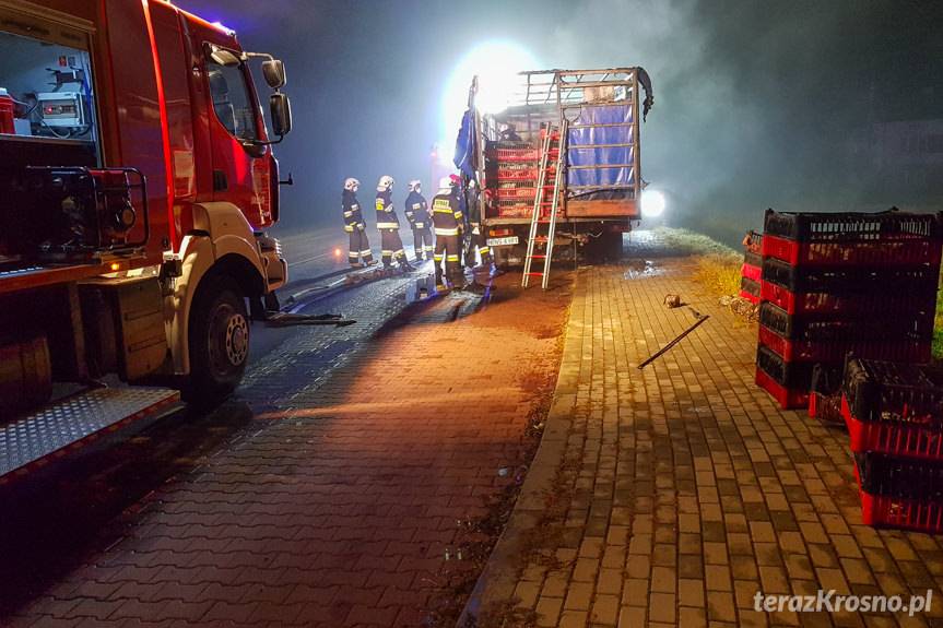 REGION. Pożar ciężarówki z drobiem