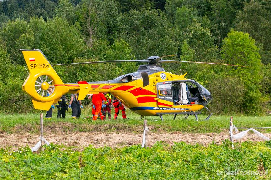 Wypadek w Iwli, traktorzysta przygnieciony przez ciągnik