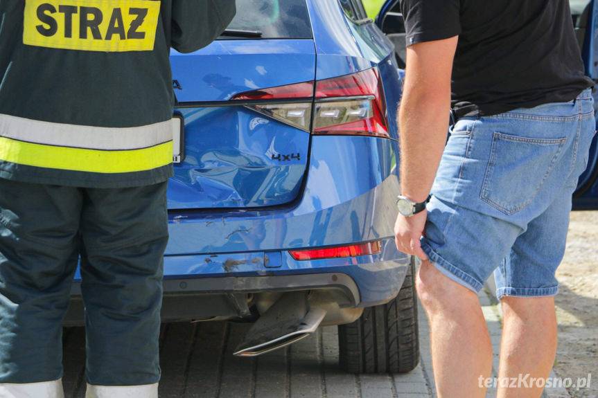 Motorowerem najechał na tył skody