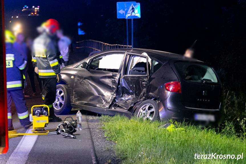 Zderzenie dwóch samochodów w Równem