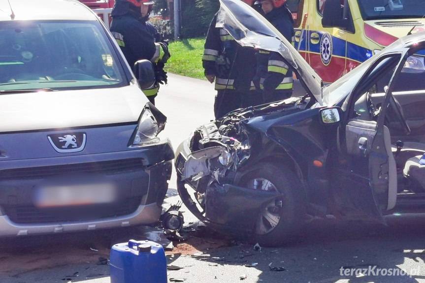 Zderzenie samochodów na Decowskiego