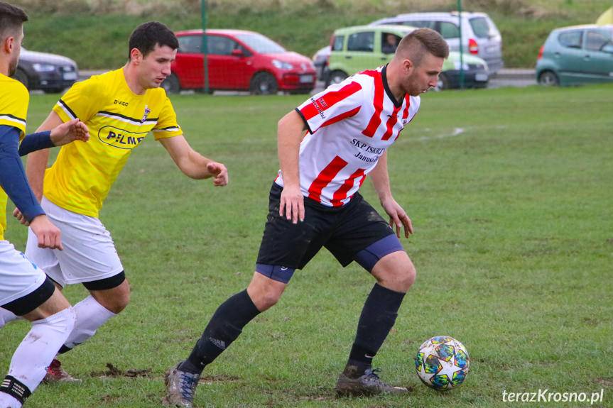 Krościenko Wyżne. Zwycięstwo Wisłoka nad Iskrą na grząskiej murawie