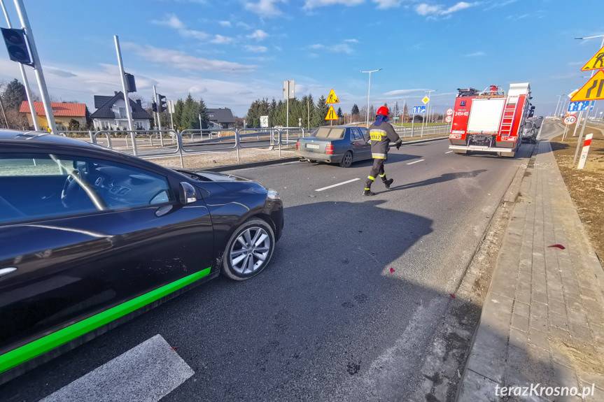Krosno. Dwie kolizje w tym samym miejscu i niemal w tym samym czasie