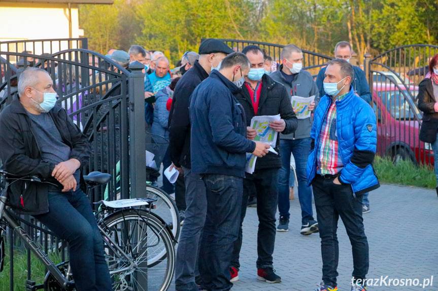 Inwestycja w Szczepańcowej wzbudza kontrowersje. Mieszkańcy organizują się i protestują