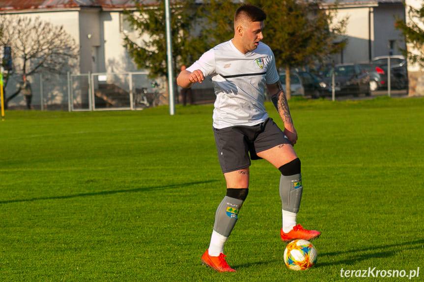 Podział punktów w gminnych derbach