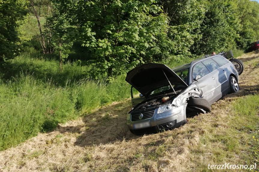 Zderzenie dwóch samochodów w Domaradzu
