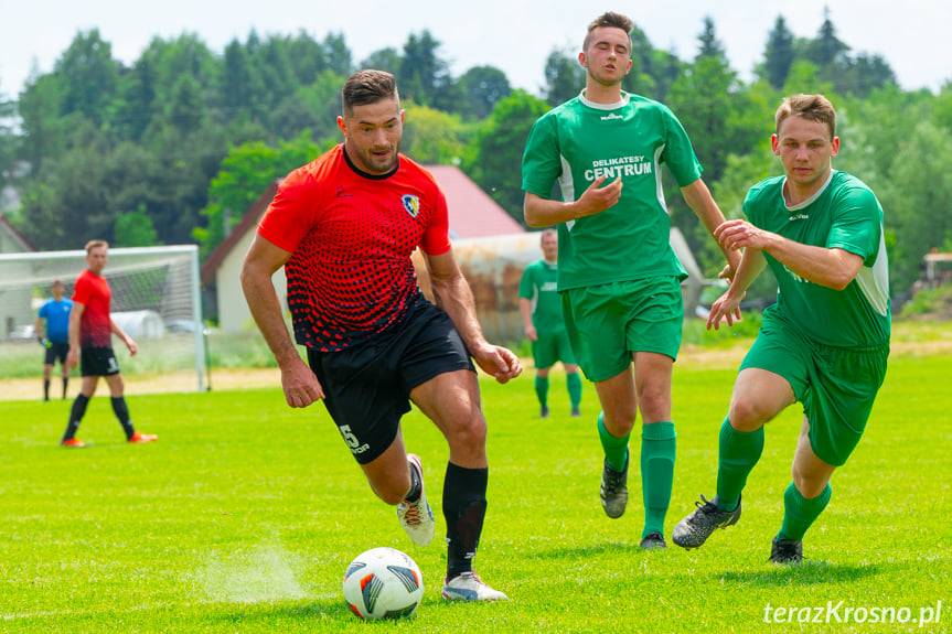 Gminne derby dla Rędzinianki Wojaszówka