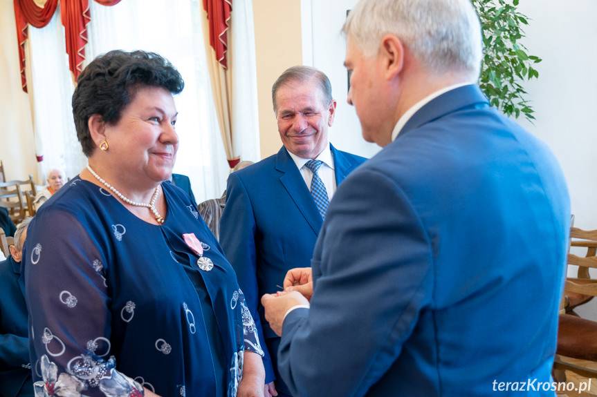 Złote Gody w Krośnie. Świętowało ponad 60 par