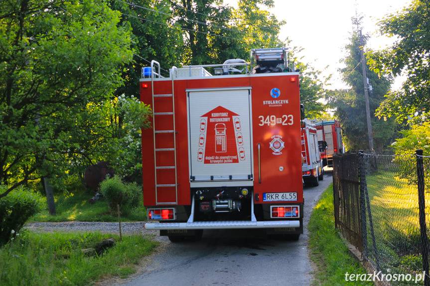 Pożar w budynku gospodarczym w Lubatowej