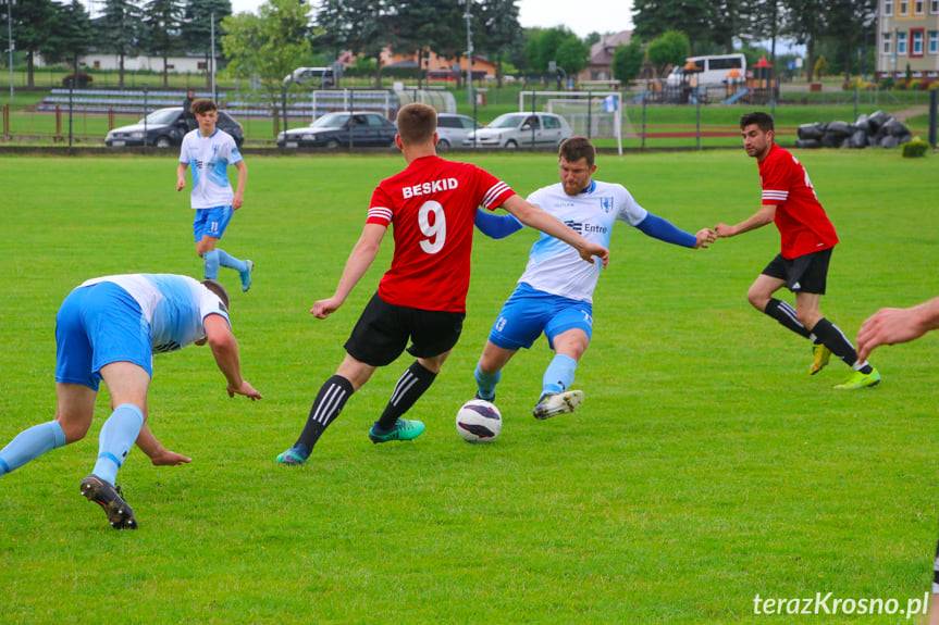 Cenne 3 punkty piłkarzy z Korczyny 