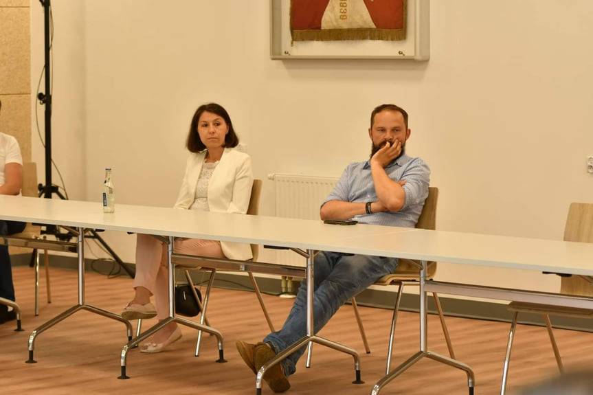 Iwonicz. Z wiceministrem klimatu o odpadach