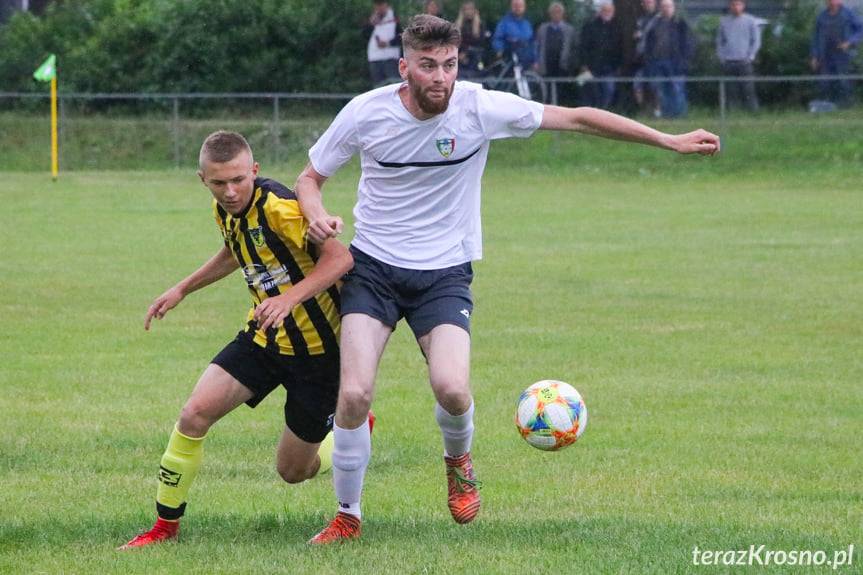 Emocje i 4 bramki w derbach gminy Iwonicz-Zdrój