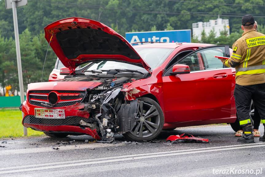 Kolizja z udziałem policyjnego radiowozu w Krośnie. Znamy więcej szczegółów