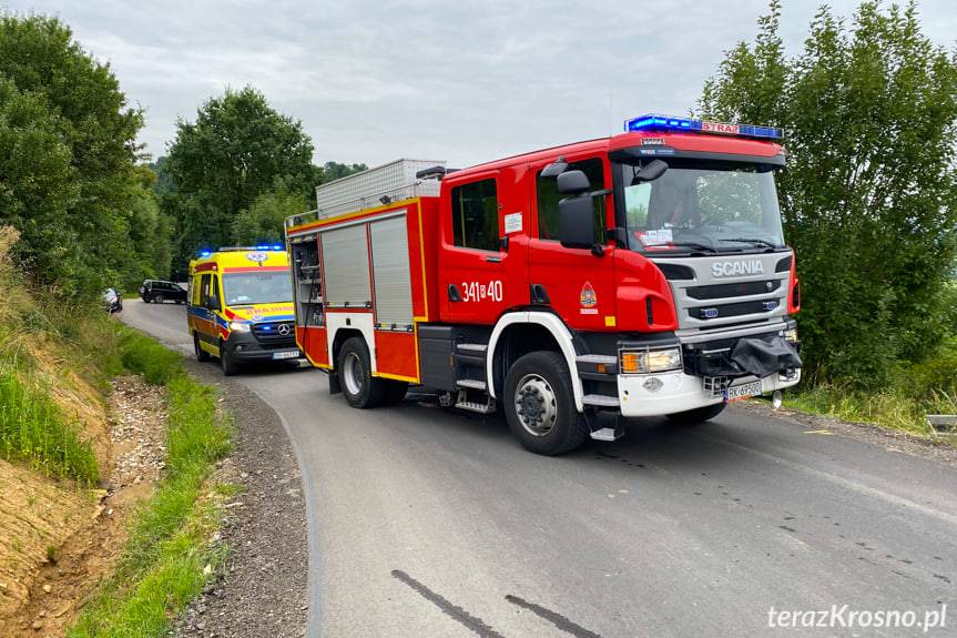 W Odrzykoniu cysterna wypadła z drogi