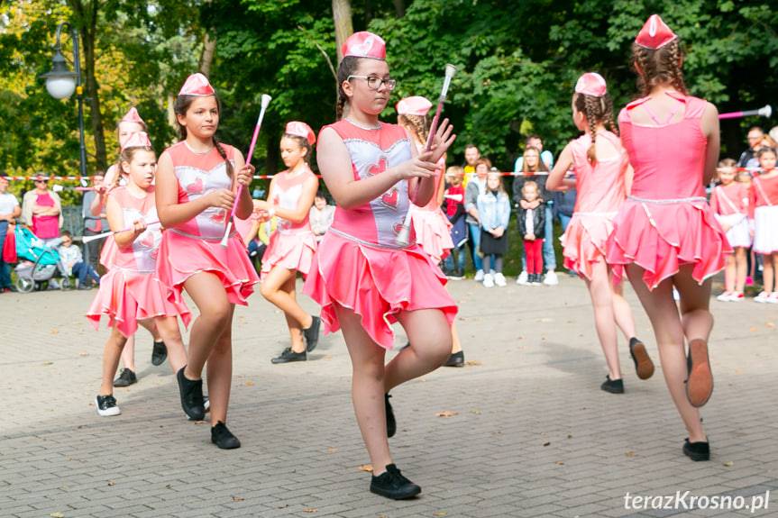 Przegląd Amatorskich Zespołów Mażoretek w Rymanowie-Zdroju 