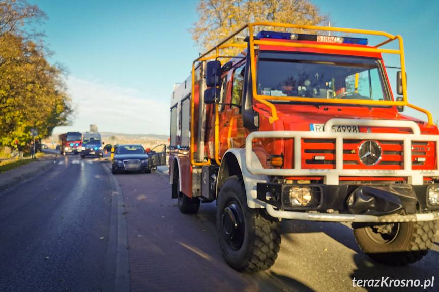 Zderzenie dwóch samochodów na ul. Zręcińskiej w Krośnie