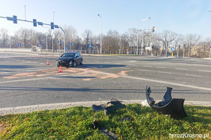 Kolizja na skrzyżowaniu w Krośnie