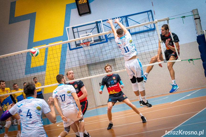 Karpaty Krosno Glass KPU w Krośnie - MKS "Gamrat-MOSiR" Jasło 2:3