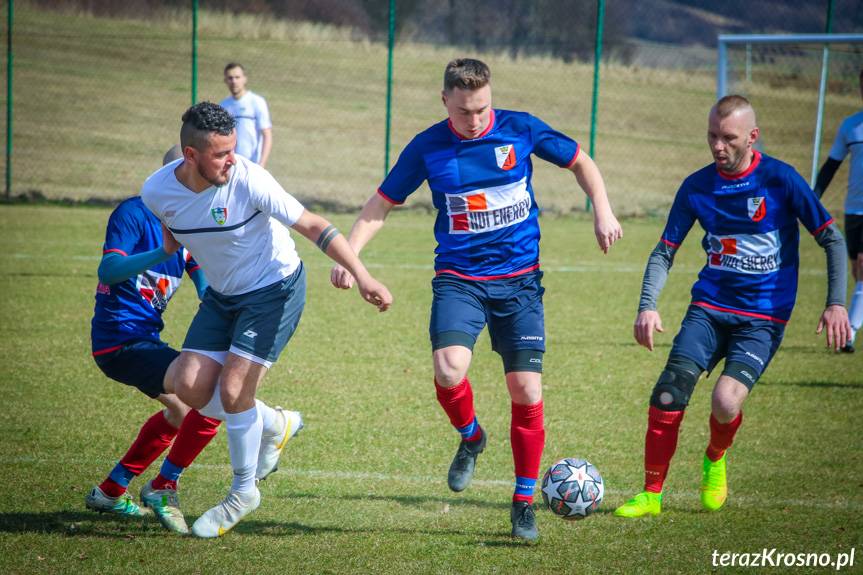 Sześć bramek i trzy czerwone kartki w Iskrzyni