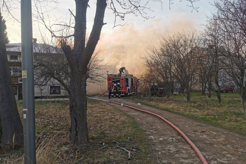 Pożar budynku gospodarczego w Korczynie