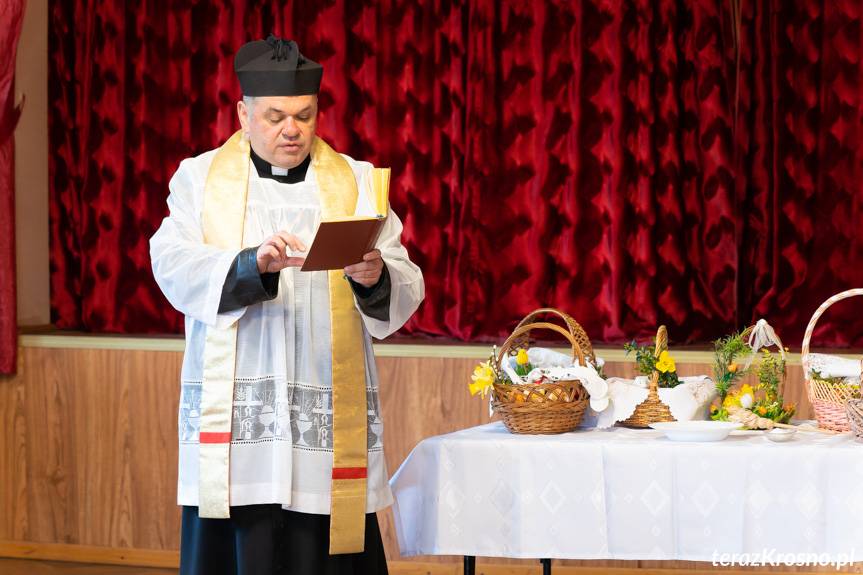 Święcenie pokarmów w Machnówce i Świerzowej Polskiej