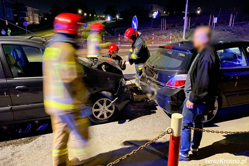Nocna kolizja na Korczyńskiej