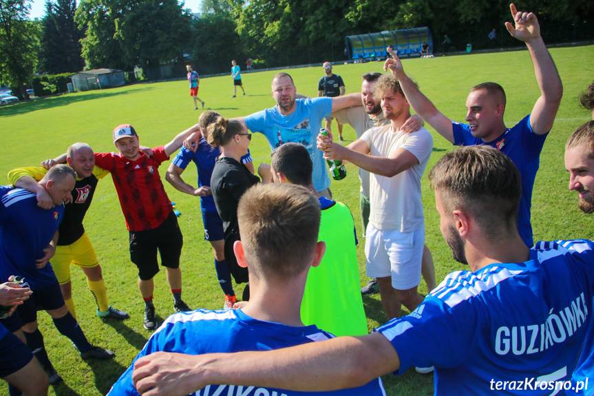 Guzikówka Krosno świętuje powrót do klasy A