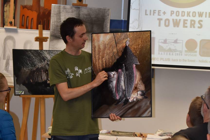 Rozmawiali o nietoperzach