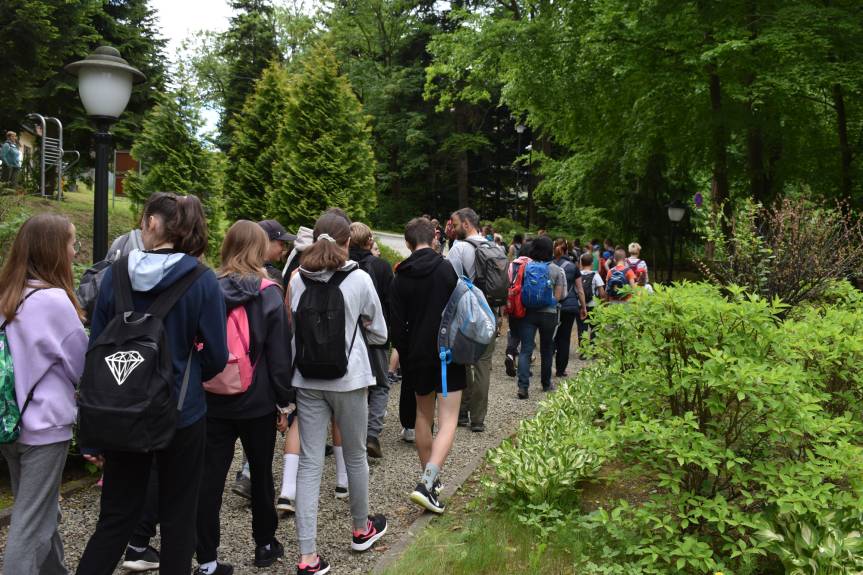 Młodzieżowy rajd między zdrojami