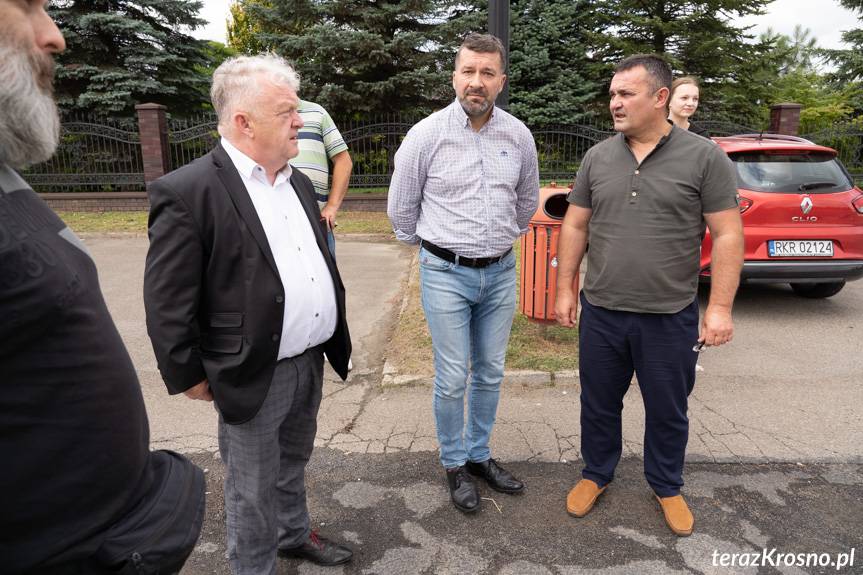 Samochód strażacki z OSP Posada Górna trafi do Starego Sambora