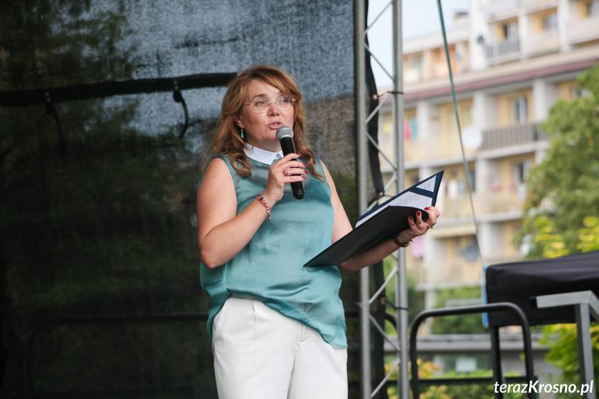 Krosno. Piknik naukowy w Naftówce