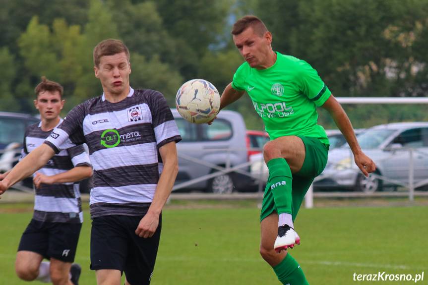 Wielkie emocje w Odrzykoniu. Zamczysko pokonało Czarnych 1910 Jasło