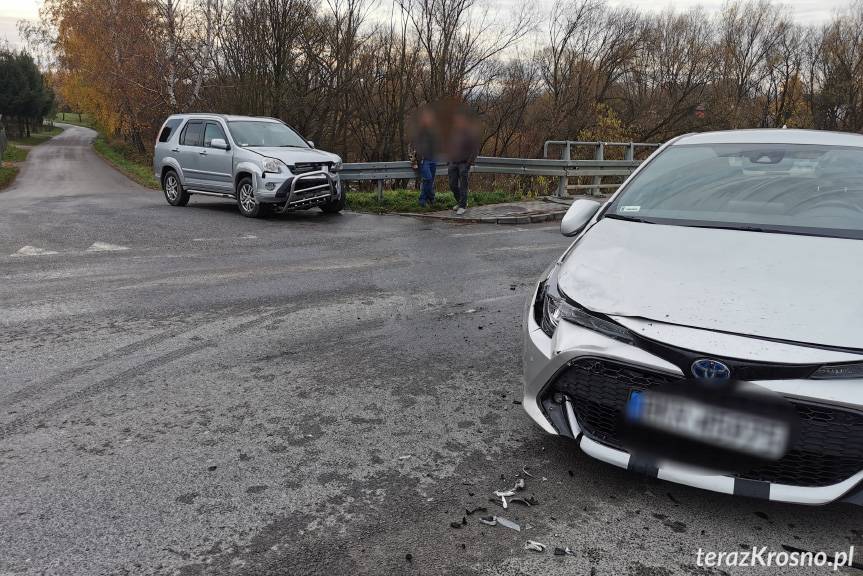 Zderzenie dwóch samochodów w Świerzowej Polskiej	