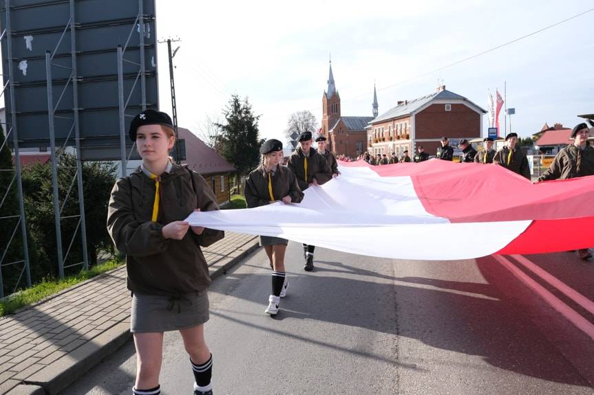 Marsz Niepodległości "Połączeni Flagą" w Miejscu Piastowym