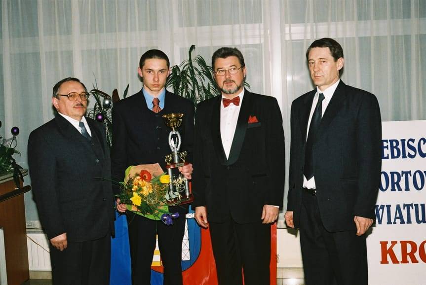 Kto był najpopularniejszy w powiecie krośnieńskim w 2002 roku?