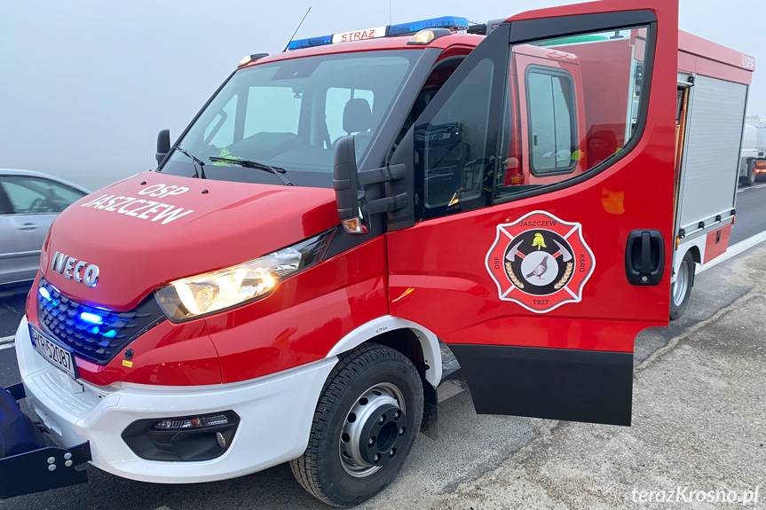 Moderówka. Uszkodzonych 6 samochodów