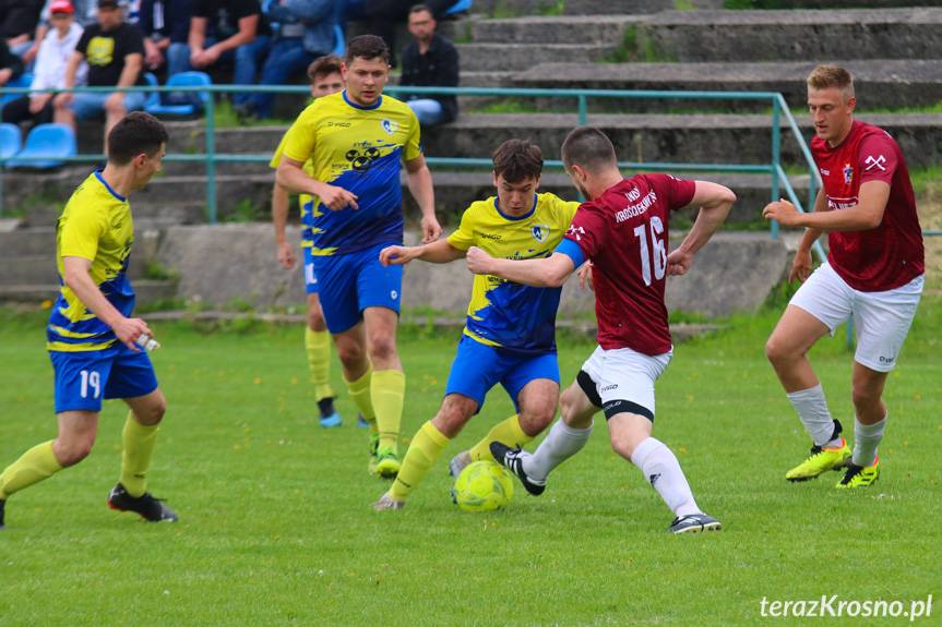 Cenne zwycięstwo Rędzinianki Wojaszówka w Krościenku Wyżnym