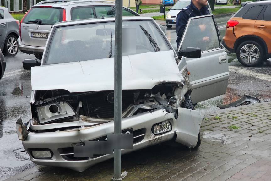 Zderzenie poloneza z suzuki