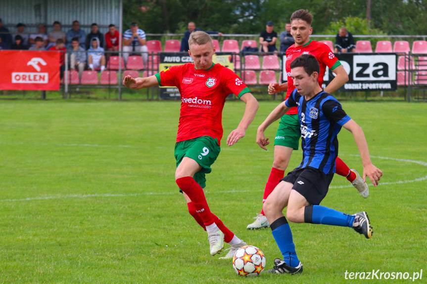 Partyzant MAL BUD 1 Targowiska - Nafta Splast Jedlicze 4-1