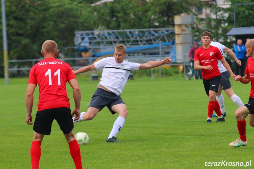 Wielkie emocje w Iwoniczu. 5 bramek i 12 kartek 