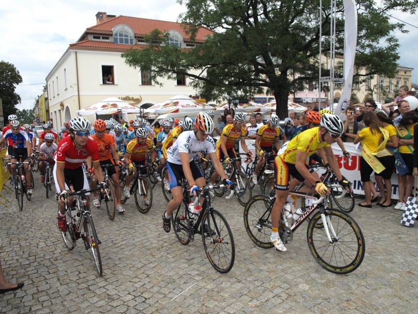 Wyścig Solidarności i Olimpijczyków w Krośnie. 15 lat temu