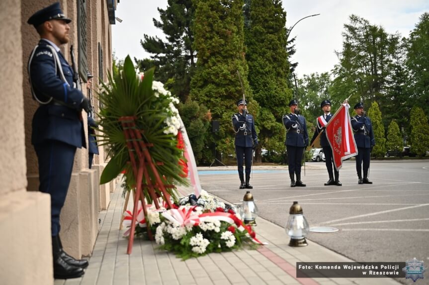 Uczczono pamięć poległych policjantów